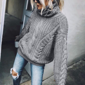 Women’s Cable Knit Turtleneck Sweater – A Classic Winter Essential for Every Occasion
